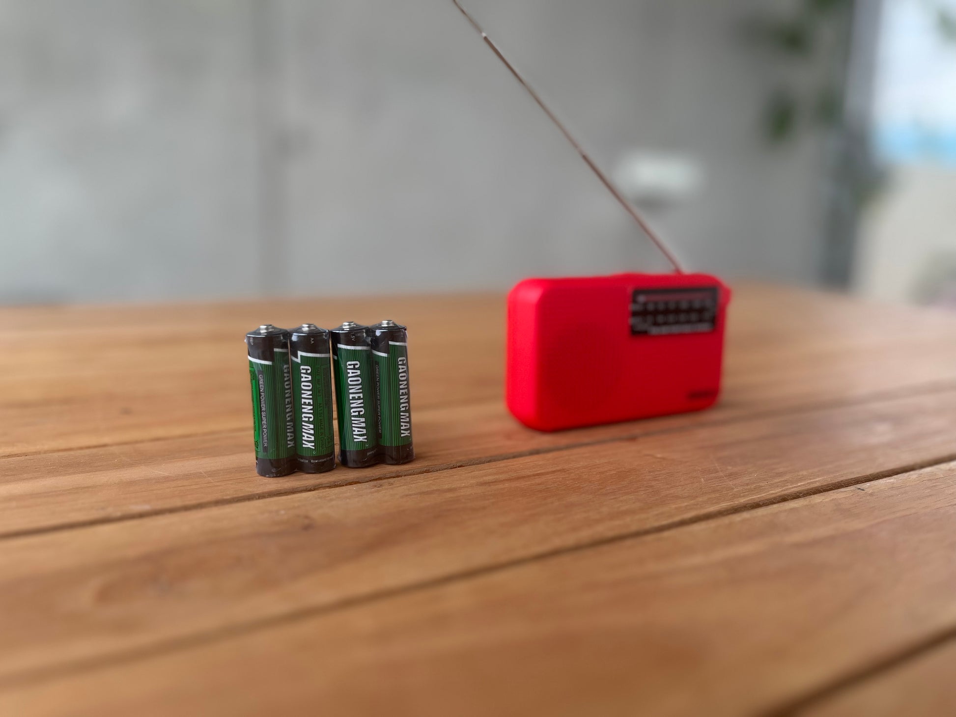 Radio portable compacte AM/FM